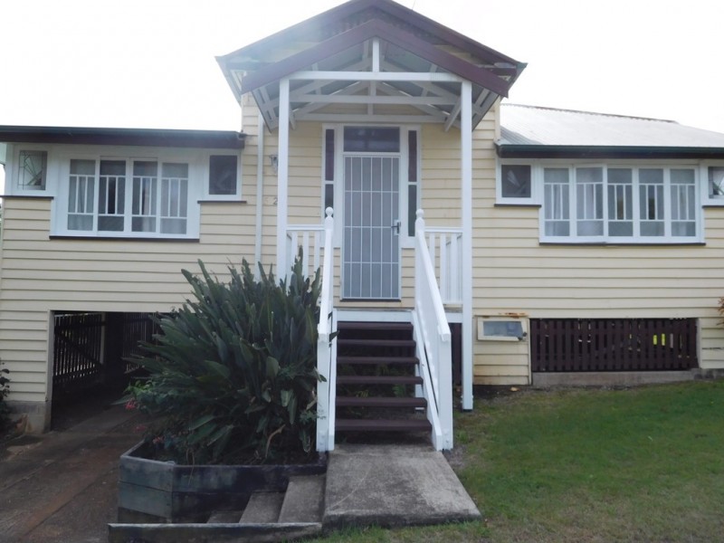 25 John Street, Scarness QLD 4655