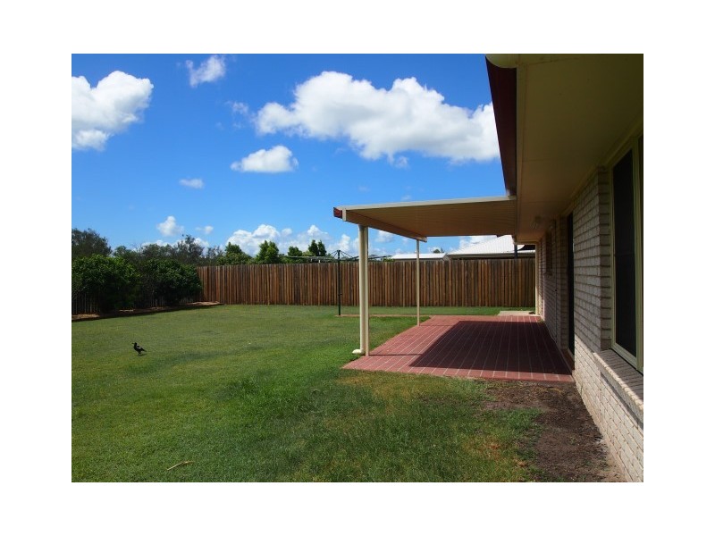19 Kestrel Court, Eli Waters QLD 4655
