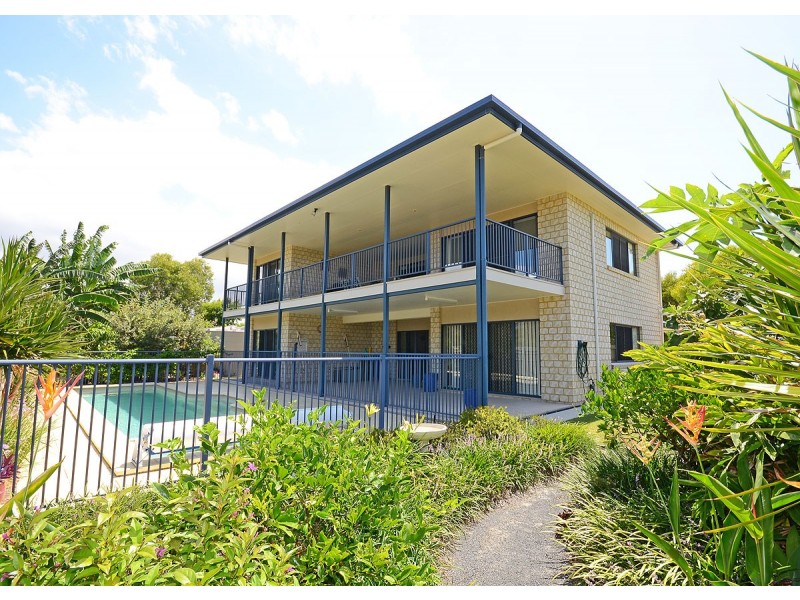 1 Tamarind Close, Burrum Heads QLD 4659