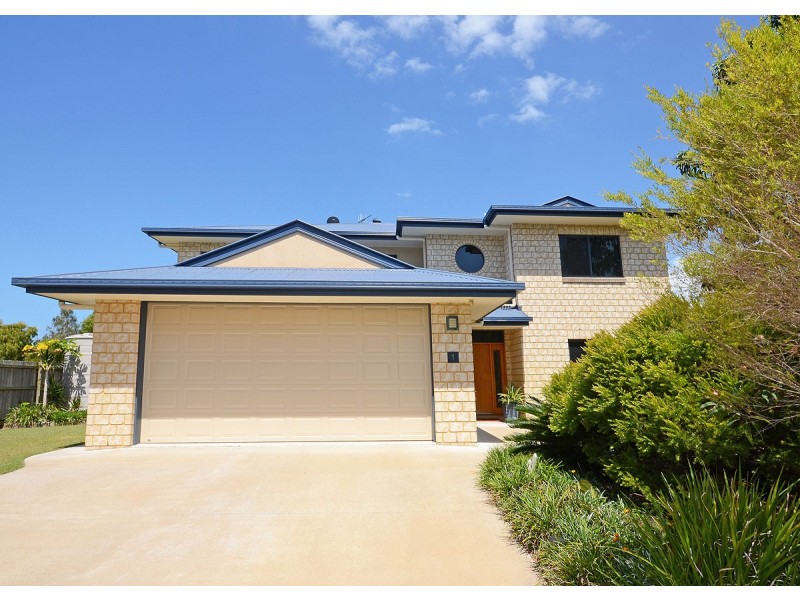 1 Tamarind Close, Burrum Heads QLD 4659