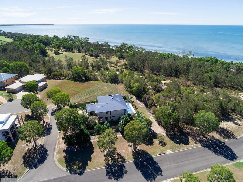 1 Tamarind Close, Burrum Heads QLD 4659