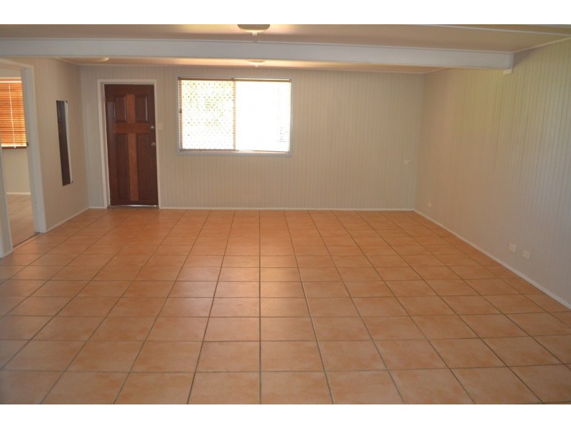 532 Charlton Esplanade, Urangan QLD 4655