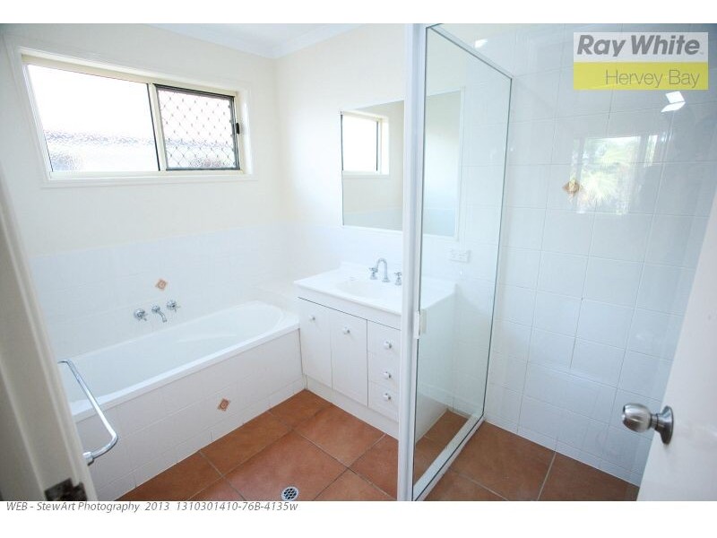 34 Bunya Court, Eli Waters QLD 4655