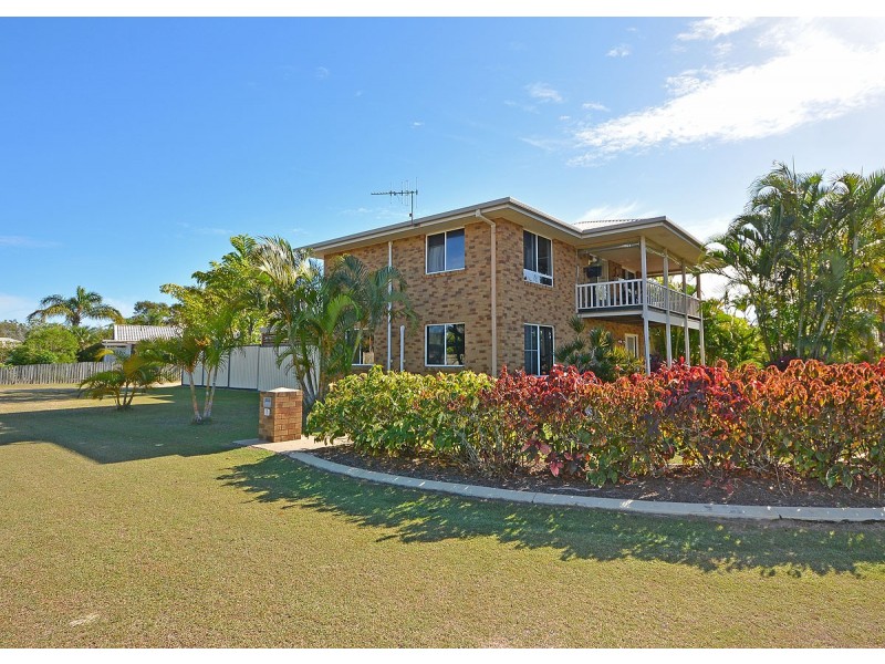 1 Shoreline Court, Urangan QLD 4655