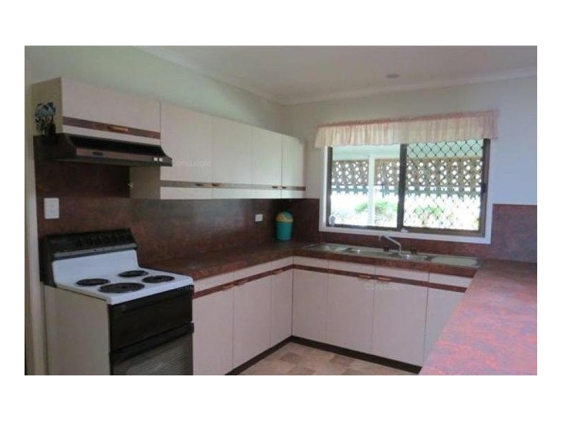 354 Boat Harbour Drive, Scarness QLD 4655