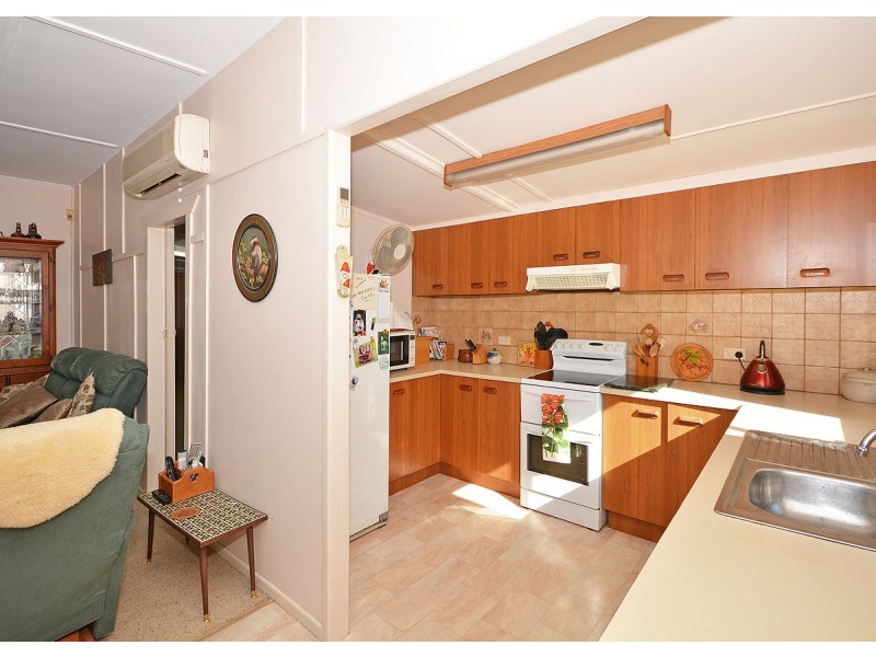 34 Truro Street, Torquay QLD 4655