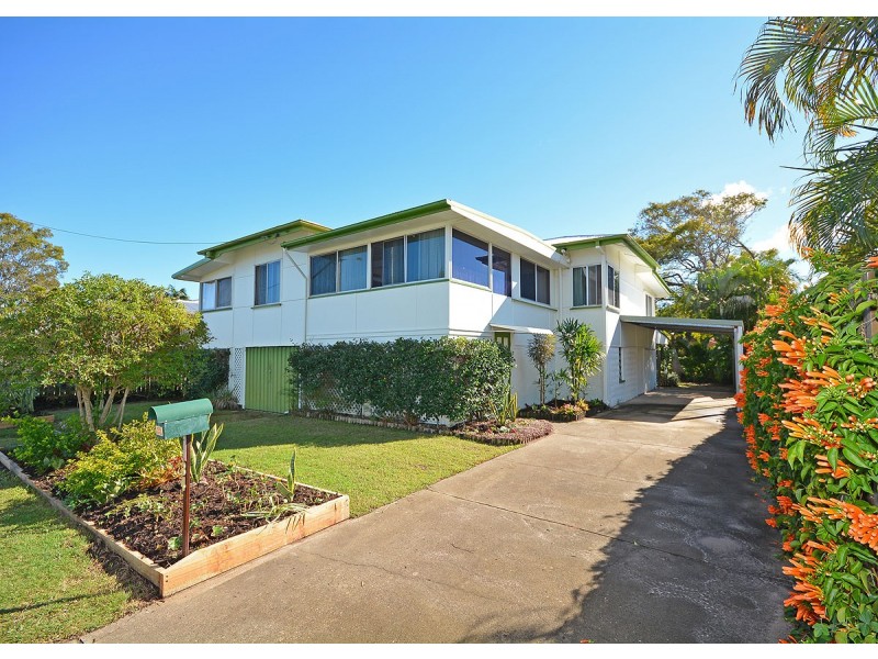 34 Truro Street, Torquay QLD 4655
