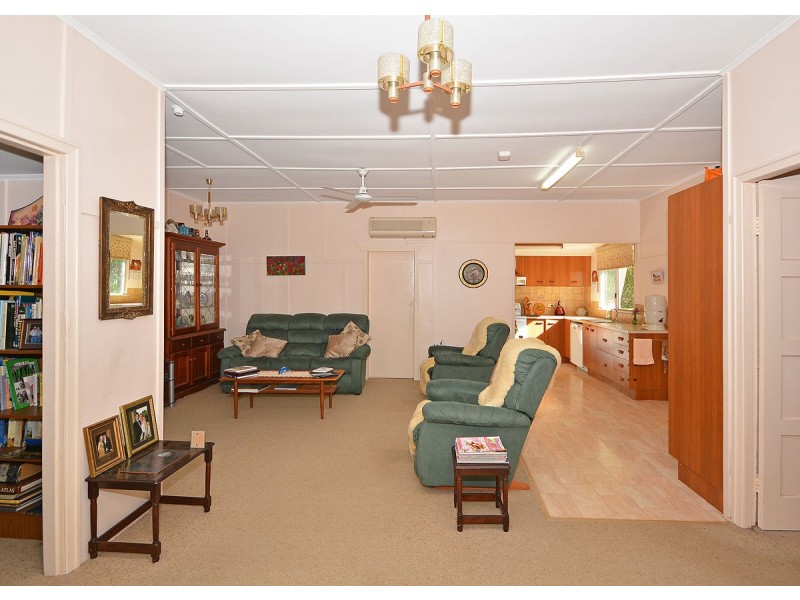 34 Truro Street, Torquay QLD 4655