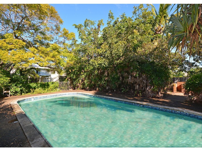 34 Truro Street, Torquay QLD 4655
