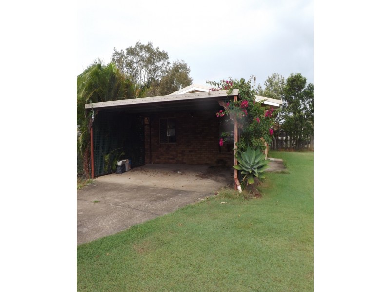 30 Caringa Street, Urangan QLD 4655