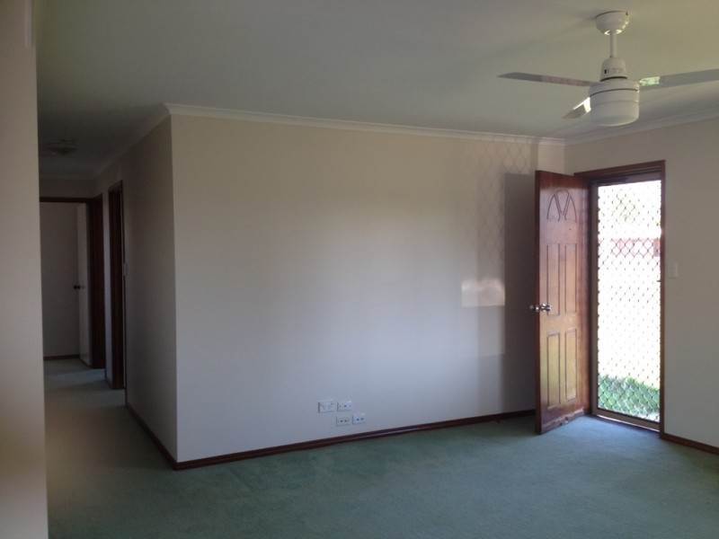30 Caringa Street, Urangan QLD 4655