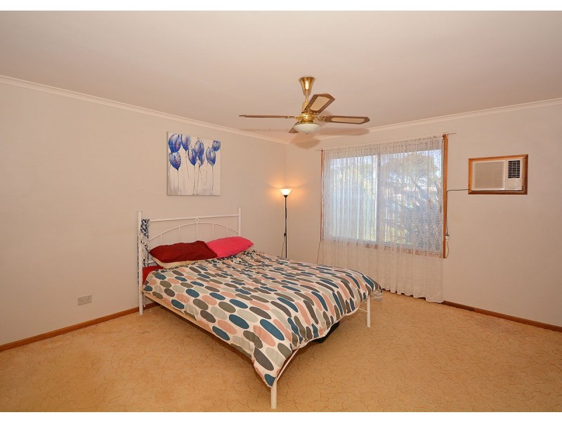 2 Kululu Crescent, Scarness QLD 4655