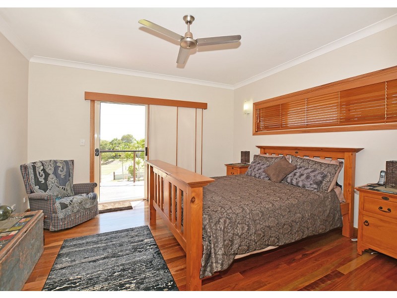 8 Rockyglen Court, Craignish QLD 4655