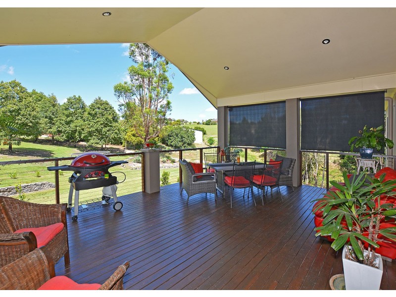 8 Rockyglen Court, Craignish QLD 4655