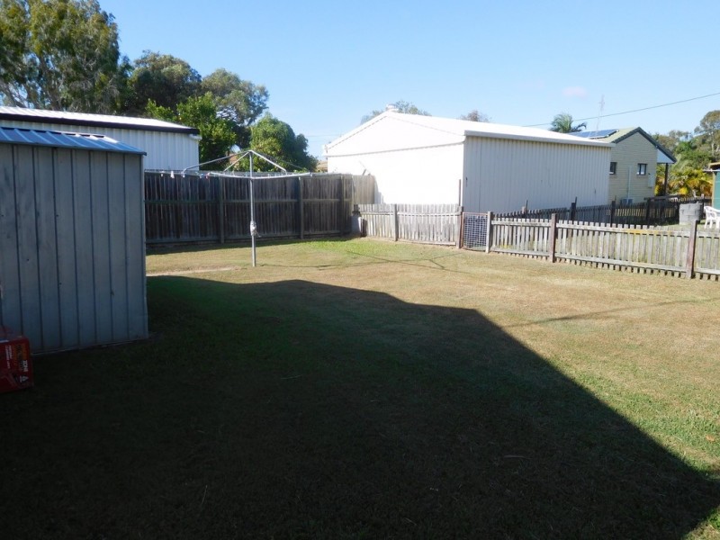779 Boat Harbour Drive, Urangan QLD 4655