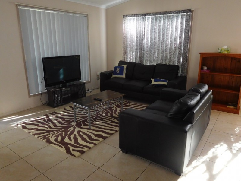 779 Boat Harbour Drive, Urangan QLD 4655