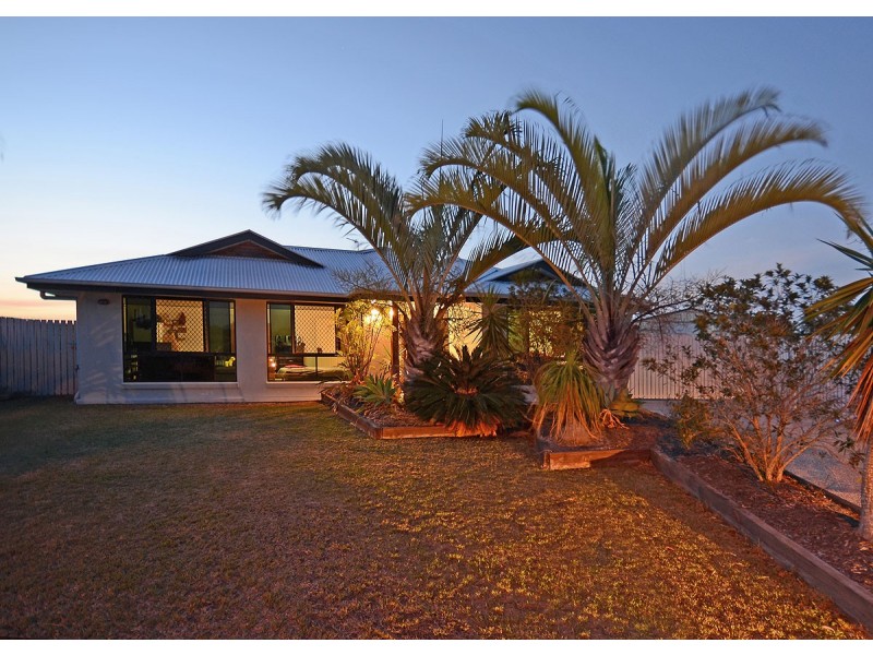 23 Kestrel Court, Eli Waters QLD 4655