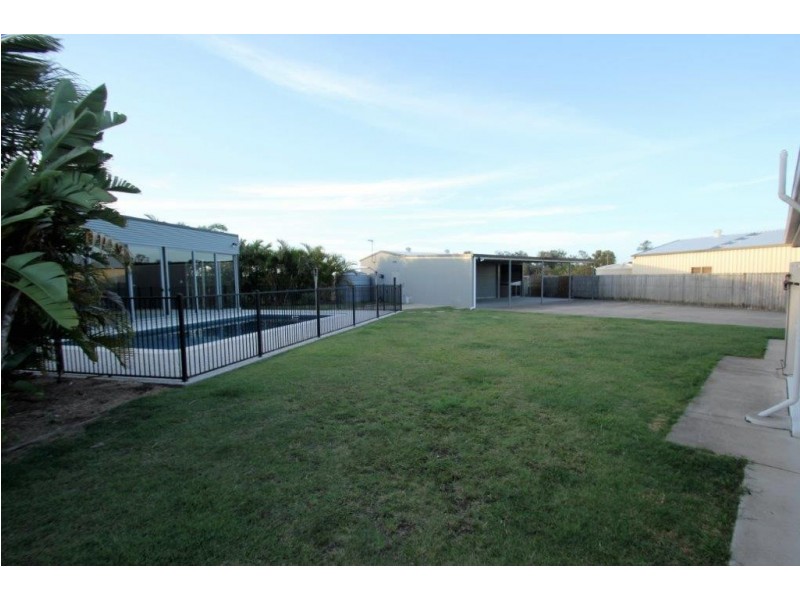23 Kestrel Court, Eli Waters QLD 4655