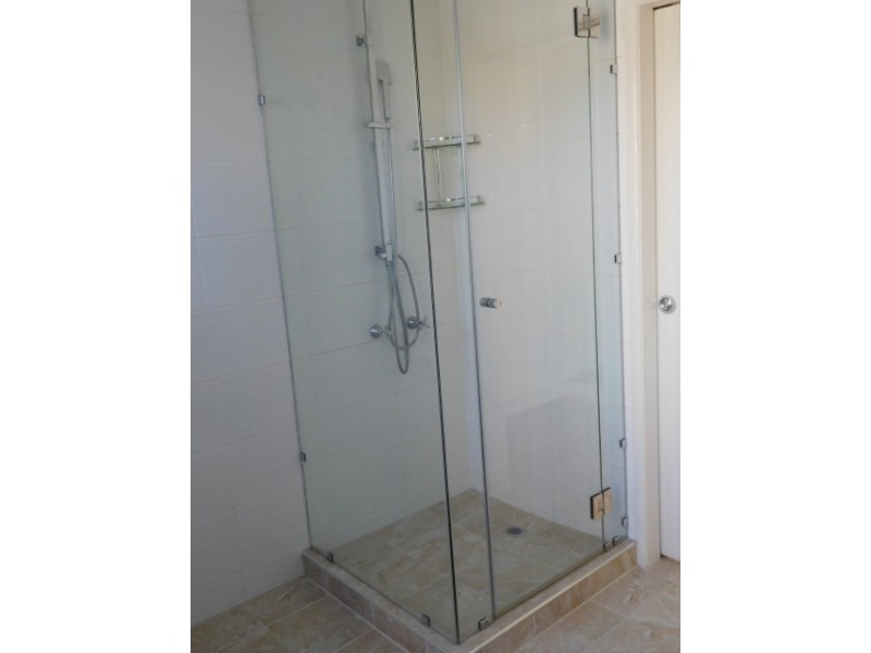 64 Esplanade, Point Vernon QLD 4655