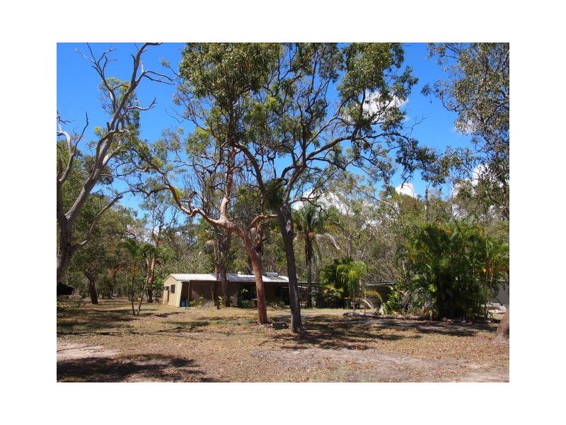 49 Shore Road West, Booral QLD 4655