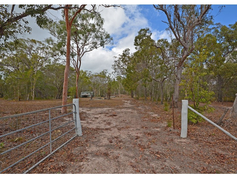 49 Shore Road West, Booral QLD 4655