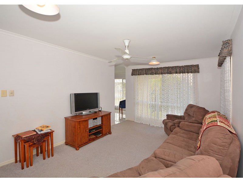 180 Truro Street, Urangan QLD 4655