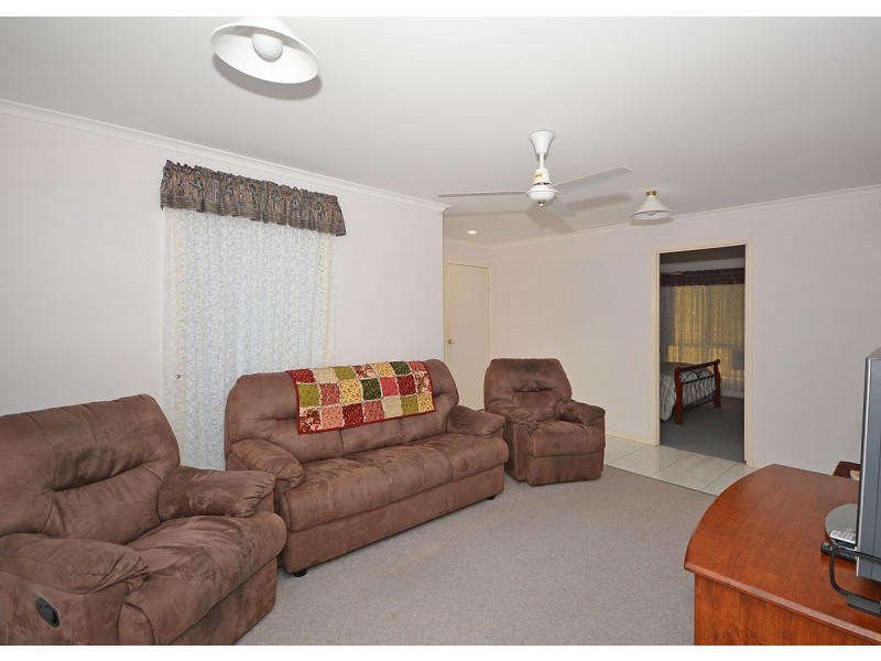 180 Truro Street, Urangan QLD 4655