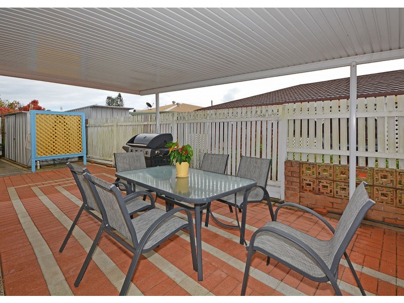 180 Truro Street, Urangan QLD 4655