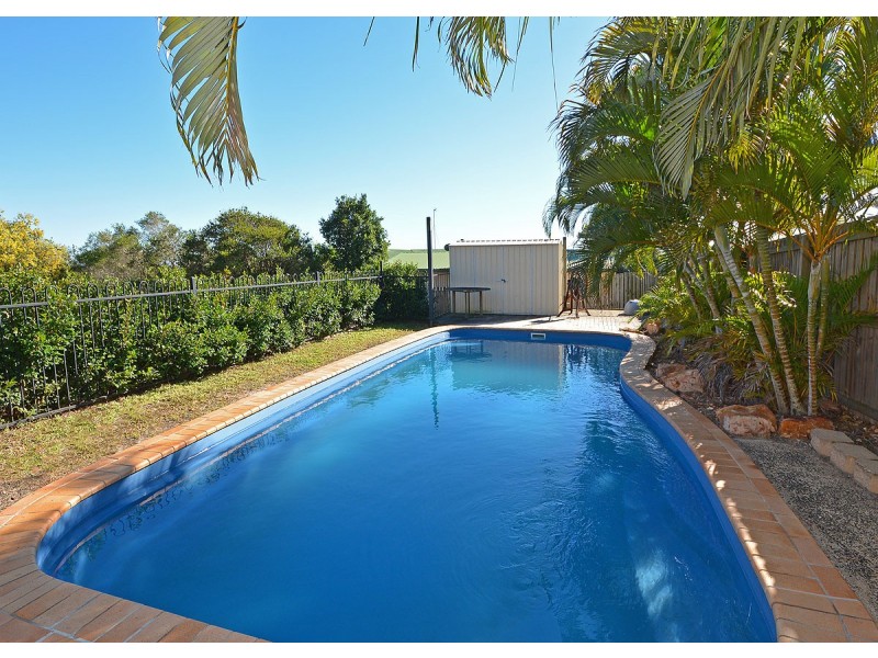 91 Christensen Street, Urraween QLD 4655