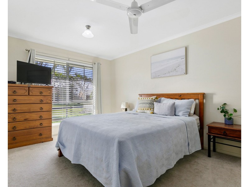 2 San Marco Court, Urangan QLD 4655