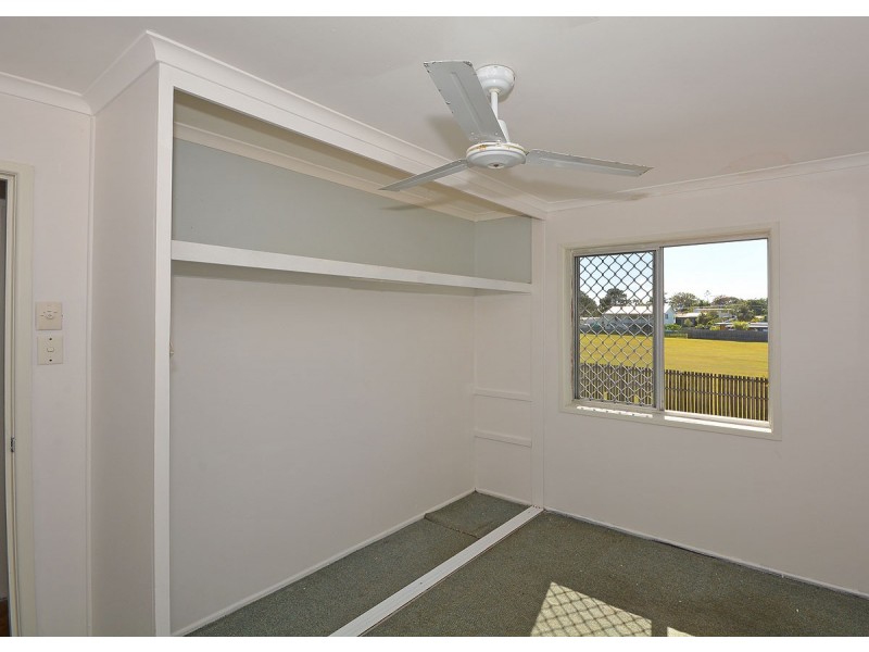 18 Eden Way, Point Vernon QLD 4655