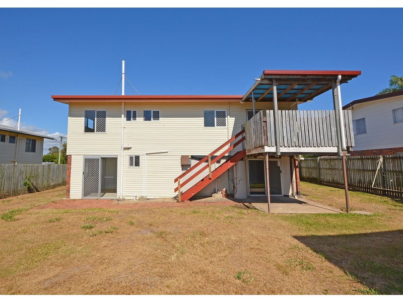 18 Eden Way, Point Vernon QLD 4655