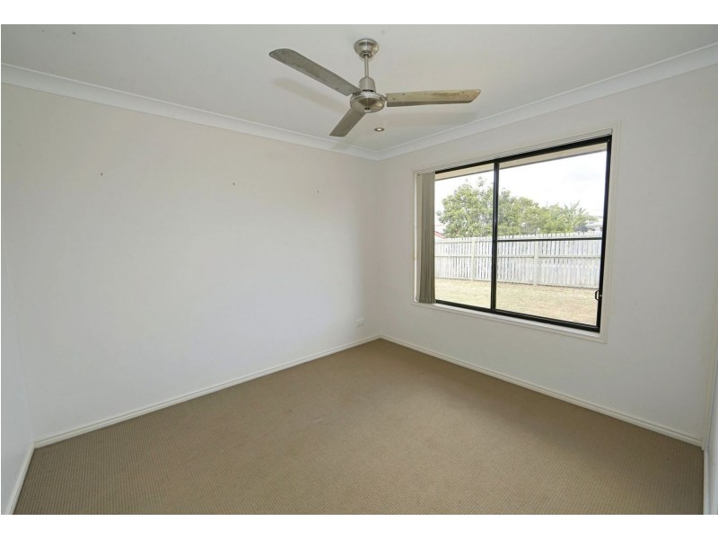 13 Colyton Street, Torquay QLD 4655