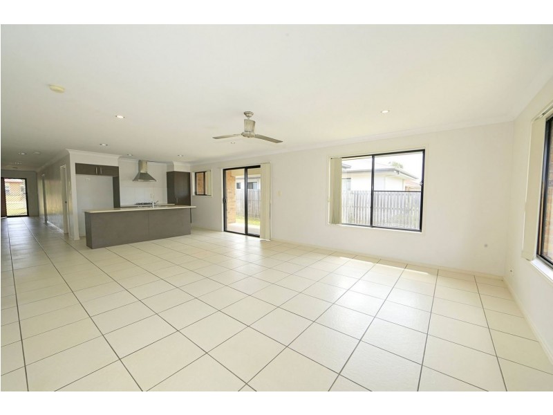 13 Colyton Street, Torquay QLD 4655