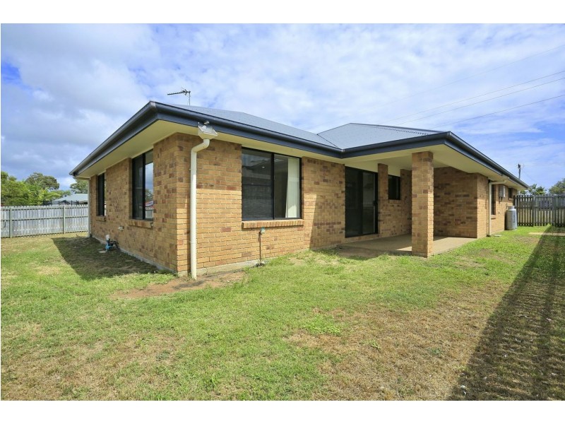 13 Colyton Street, Torquay QLD 4655