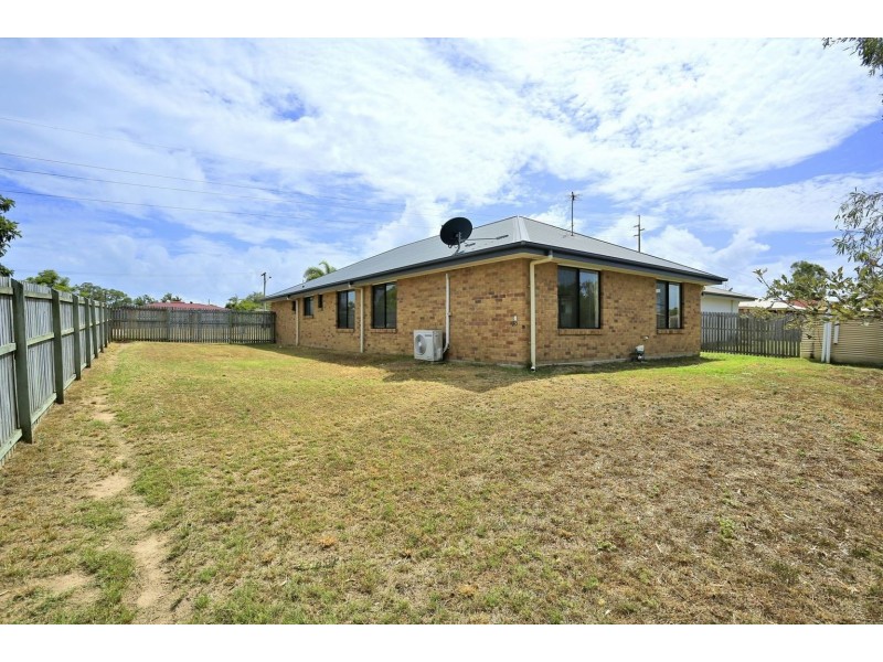 13 Colyton Street, Torquay QLD 4655