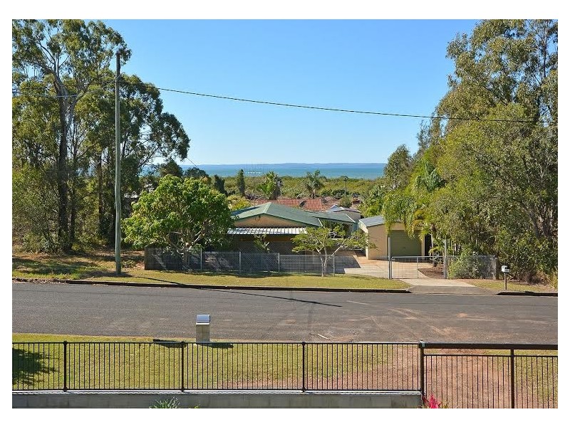 60 Petrel Avenue, River Heads QLD 4655