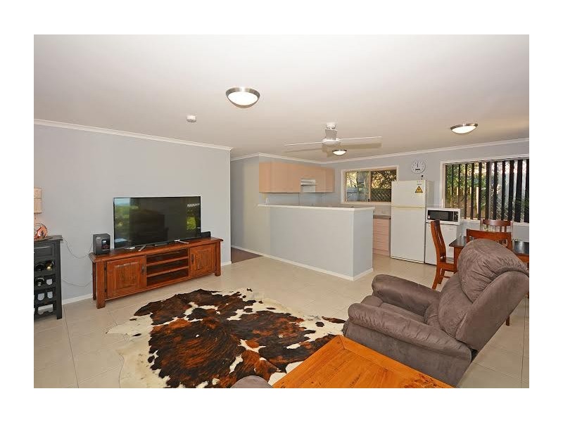 60 Petrel Avenue, River Heads QLD 4655