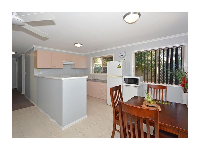 60 Petrel Avenue, River Heads QLD 4655