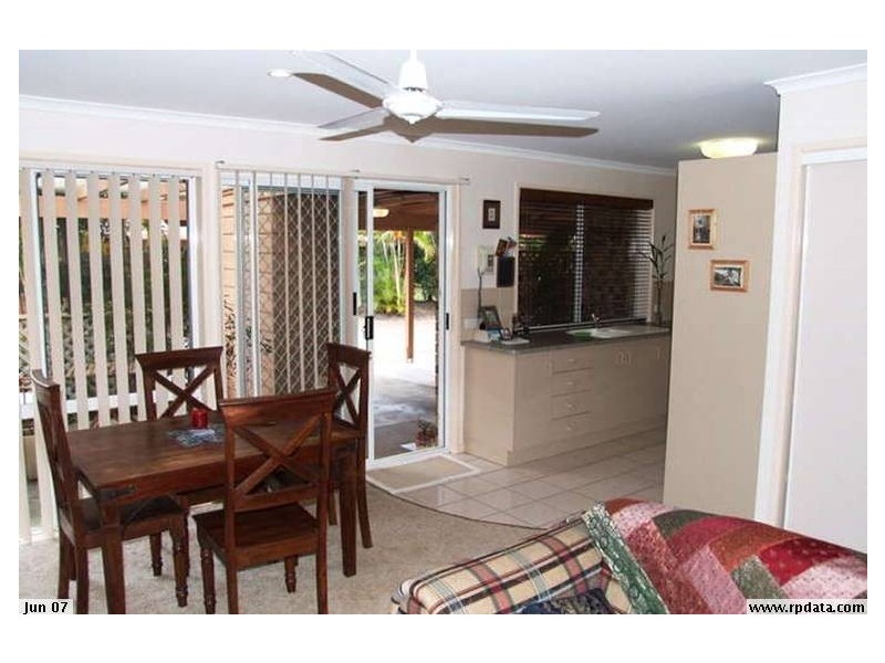 2/72 Winchelsea Street, Pialba QLD 4655