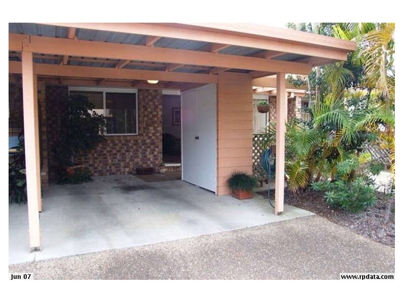 2/72 Winchelsea Street, Pialba QLD 4655