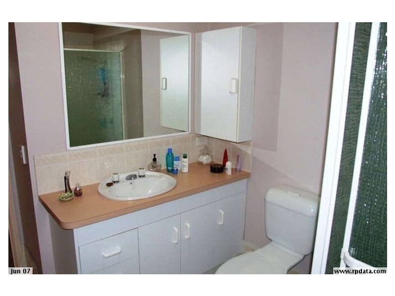 2/72 Winchelsea Street, Pialba QLD 4655