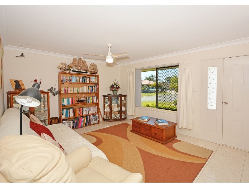 6 Isis Court, Eli Waters QLD 4655