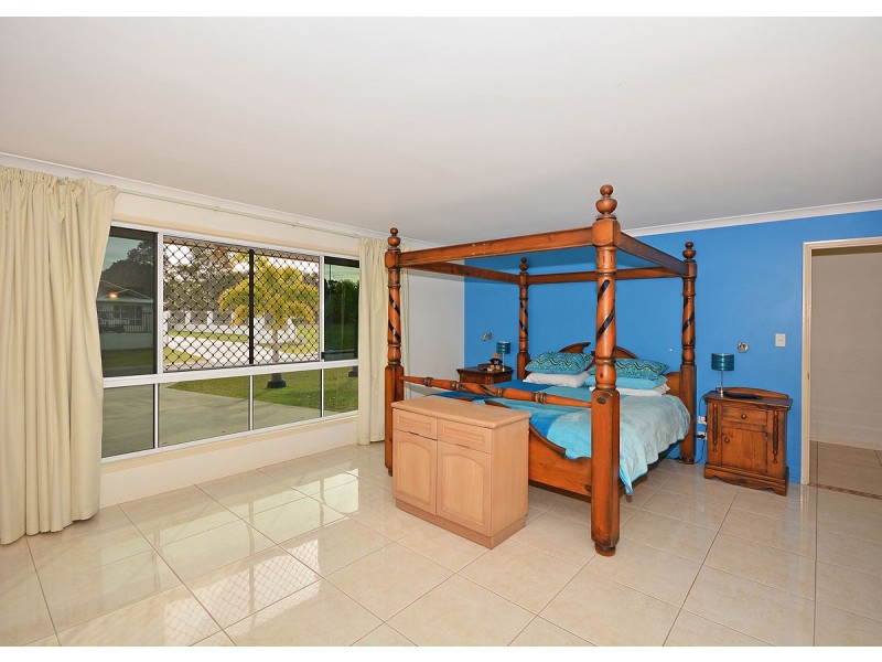 43 Traviston Way, Burrum Heads QLD 4659