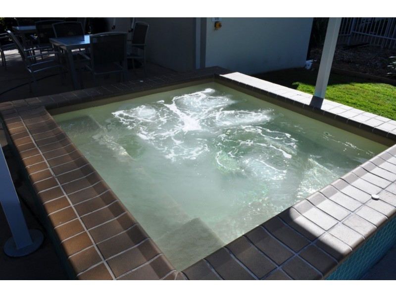 73/68 Pulgul Street, Urangan QLD 4655