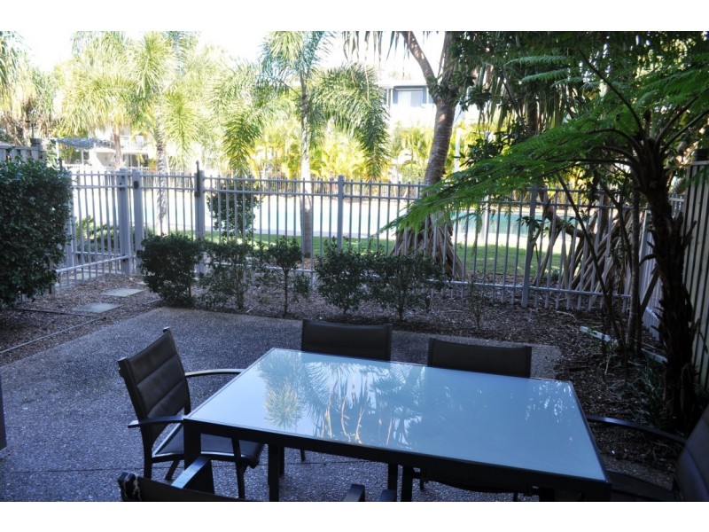 73/68 Pulgul Street, Urangan QLD 4655