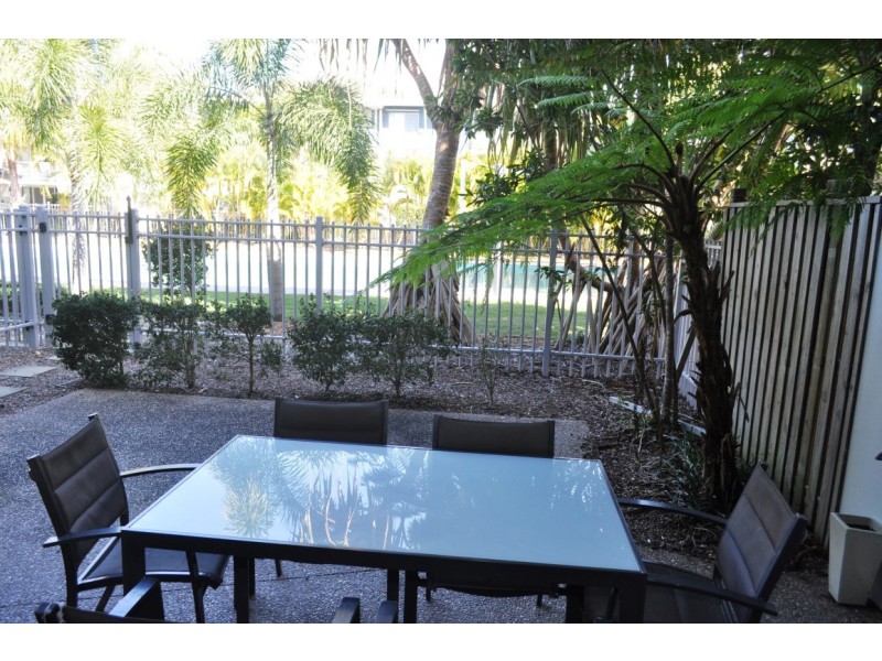 73/68 Pulgul Street, Urangan QLD 4655