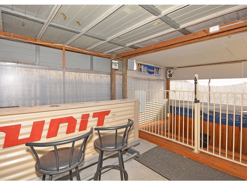14 Sunny Way, Toogoom QLD 4655