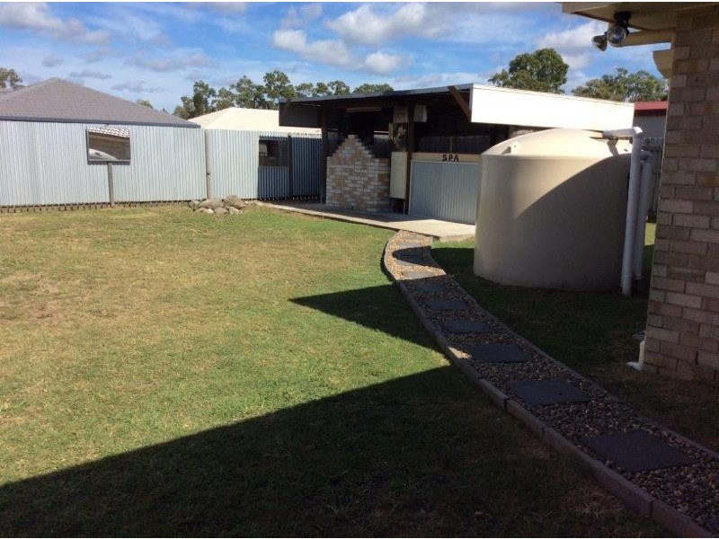 14 Sunny Way, Toogoom QLD 4655