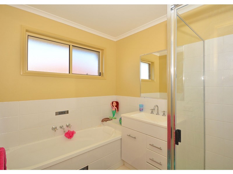 14 Sunny Way, Toogoom QLD 4655